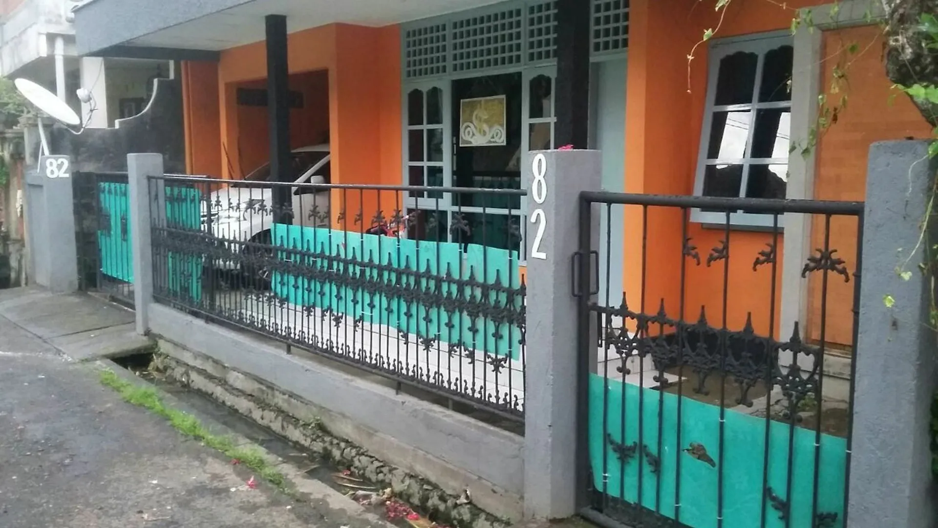 **  Szabrian Hostel Denpasar Indonesia